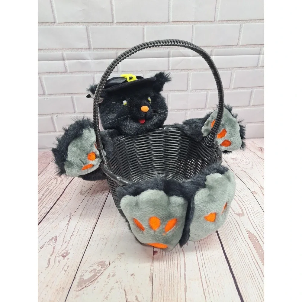Vintage Halloween Plush Black Cat Wicker Basket Candy Trick Or Treat Decor